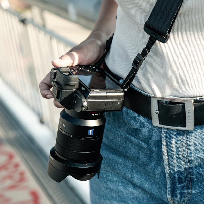 SPINN DESIGN adjustable comfort camera strap